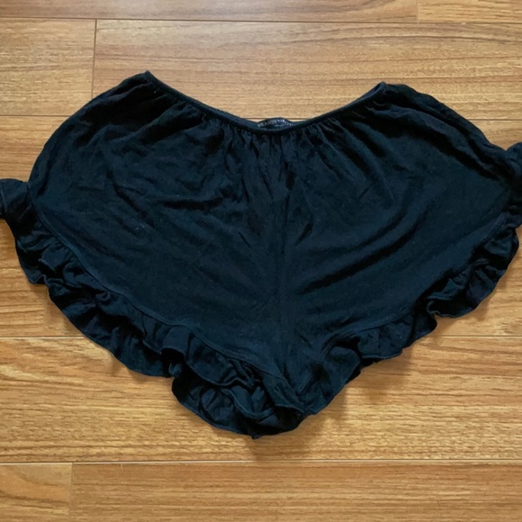 Brandy Melville Pants - BRANDY MELVILLE SHORTS